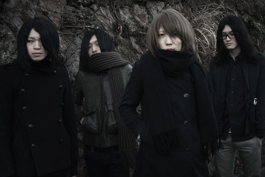 THE NOVEMBERS